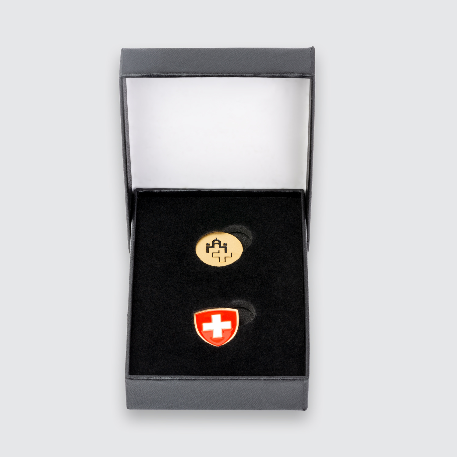 Schweiz Wappen Schild Konturen Pin Anstecker Anstecknadel Badge Button 